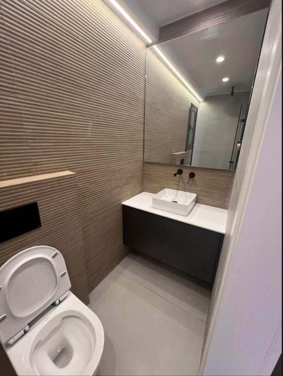 Apartment 3 - Image 4